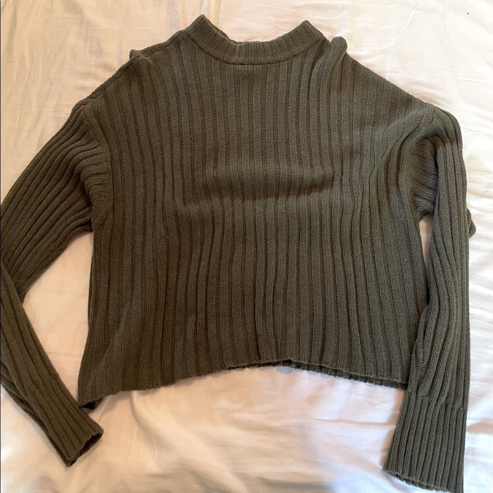American Eagle mock neck sweater